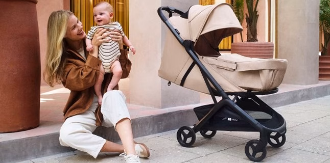Voyager avec un bébé : comment choisir la destination idéale pour un séjour simple et réussi